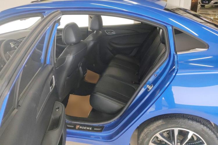 Used Roewe i5 2020 1.5L Automatic 4G Connect Luxury Flagship Edition