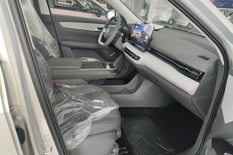 Used Bestune Yueyi 03 2025 565km Enjoy Edition
