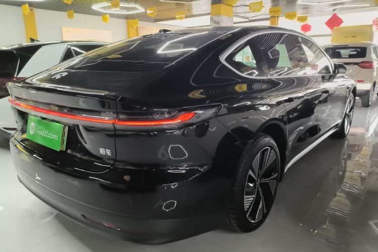 Used Nio ET7 2024 75 kWh Executive Edition Rear Right 45 Deg