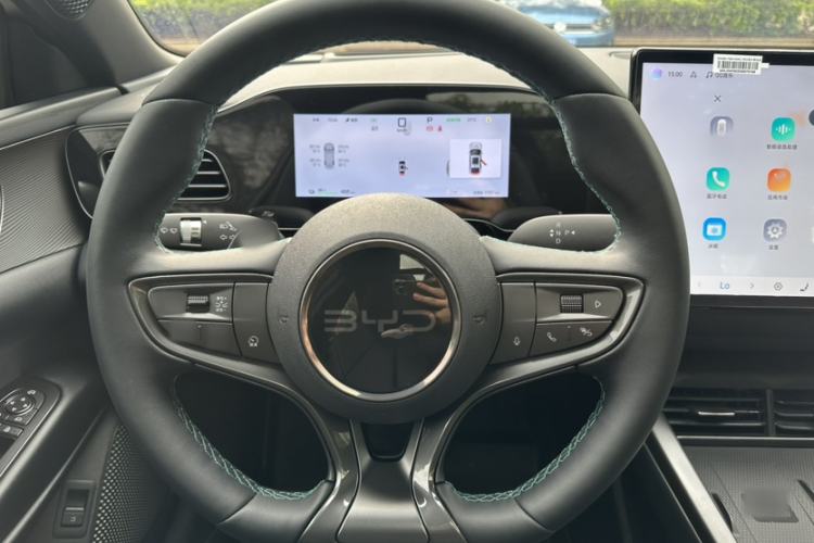 Used BYD Seal 06 New Energy 2025 EV 545KM Flagship Edition Steering Wheel