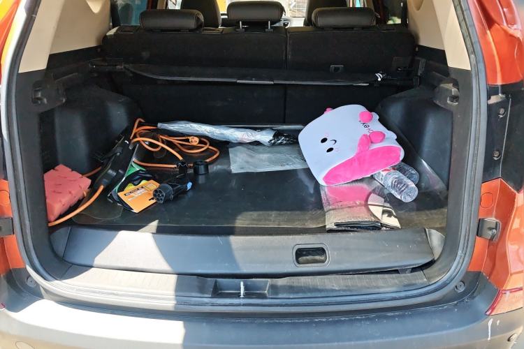 Used BYD Song New Energy 2017 Song DM 1.5TID All-Wheel Drive Prestige Model Trunk