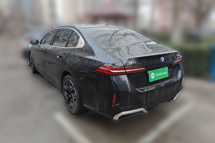 Used BMW 5 Series 2025 530Li Luxury Edition M Sport Package Rear Left 45 Deg