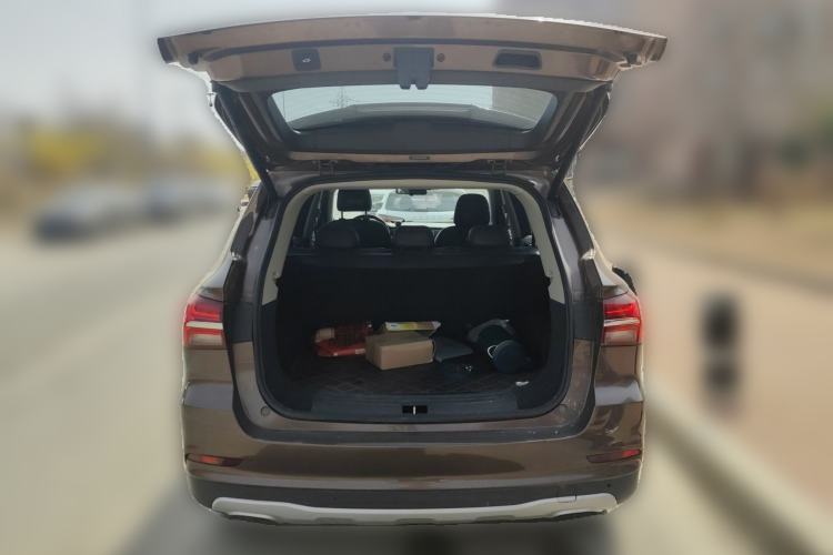 Used Roewe RX5 2016 20T Two-Wheel Drive Automatic Internet Smart Edition
