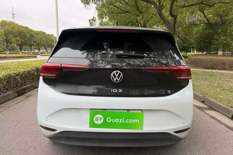 Used Volkswagen ID.3 2023 Pure Smart Edition