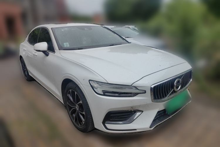 Used Volvo S60 2021 T4 Zhiyi Luxury Edition