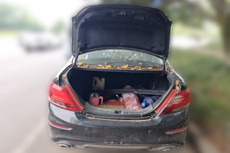 Used BYD Surui 2015 Revised Version 1.5L Manual Luxury Edition Trunk