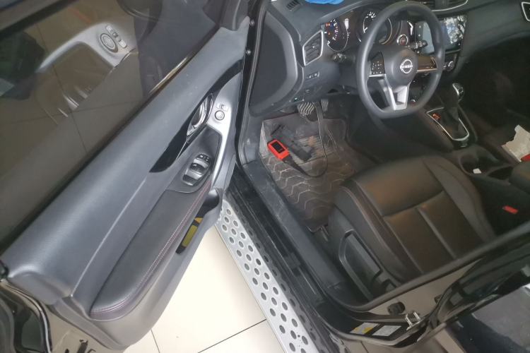 Used Nissan Qashqai 2023 Classic 2.0L CVT XV Comfort Edition Driver Seat