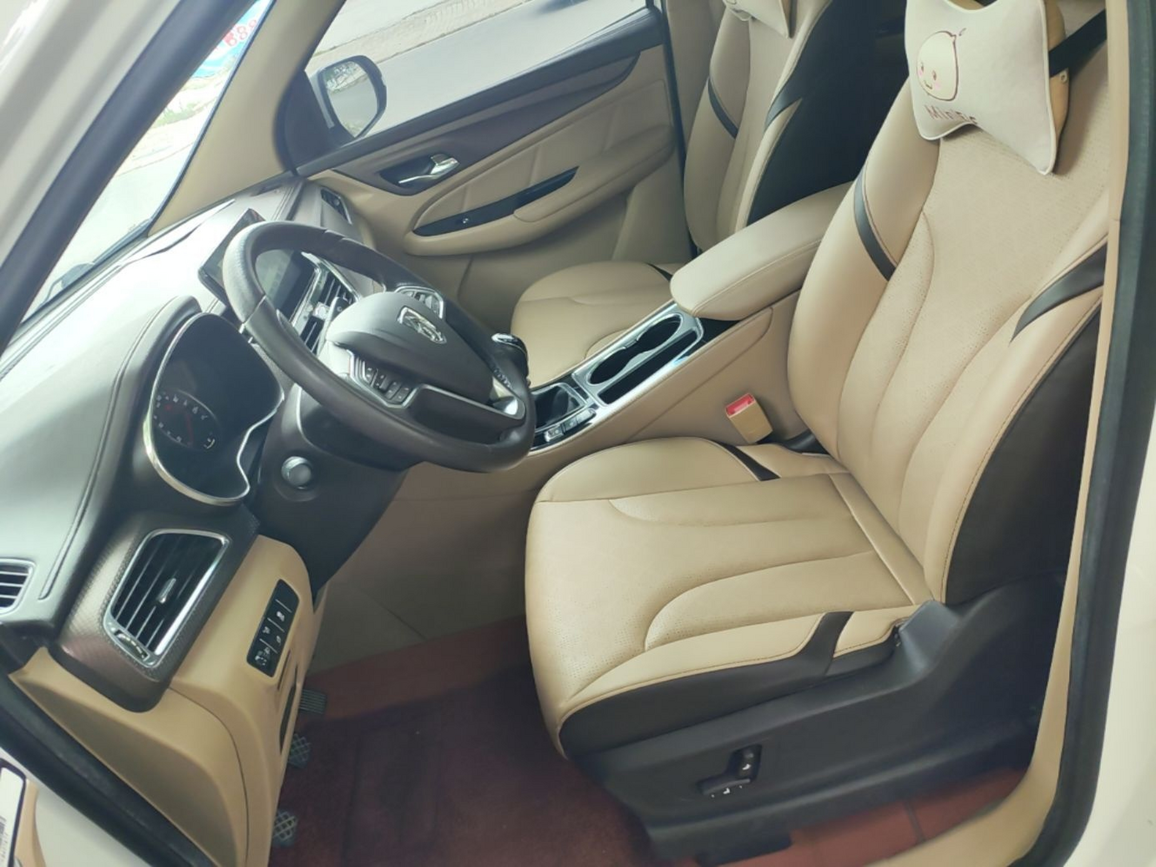 Interior delantero