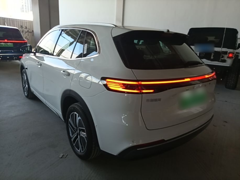 Geely Galaxy Xingjian 7 EM-i 2026 Model 135km Smart Navigation Version — снимка 4
