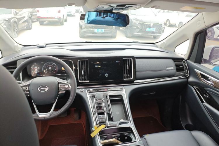 Used GAC Trumpchi M8 2021 Lingxiu Series 390T Ultimate Edition Center Console