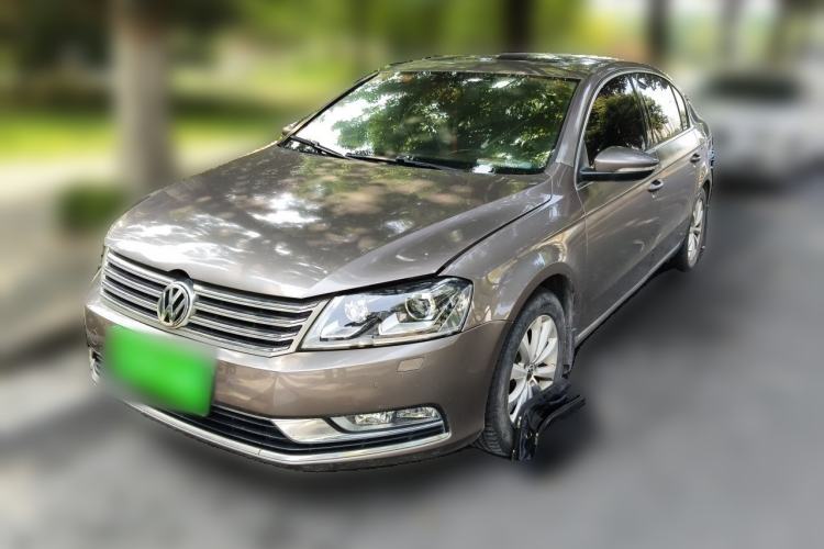 Used Volkswagen Magotan 2013 1.8TSI Luxury Model Guazi used car, China used car export, Used car for sale, Used  cars, Cheapest cars for sale