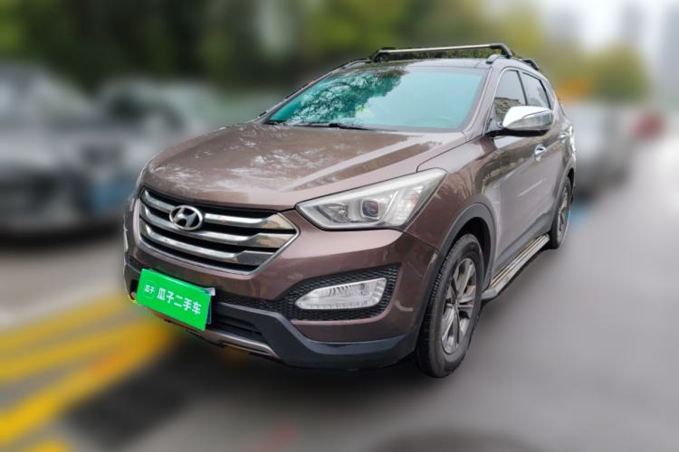 Used Hyundai Santa Fe 2013 2.4L Automatic Two-Wheel Drive Smart Version