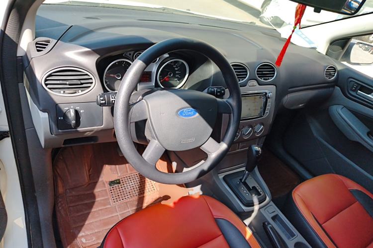 Used Ford Focus 2013 Hatchback Classic 1.8L Automatic Base Model