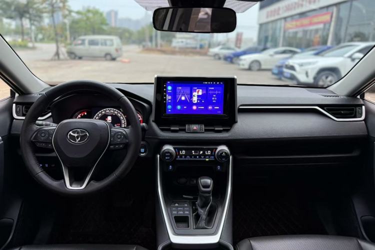 Used Toyota RAV4 2020 2.0L CVT 4x4 Trend Edition
