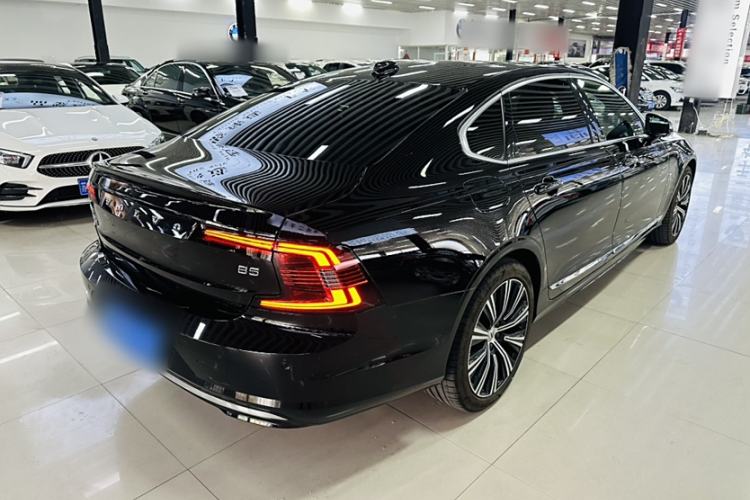 Used Volvo S90 2025 B5 Zhiya Luxury Edition