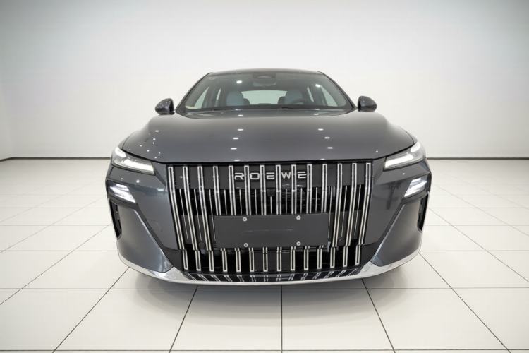 Used Roewe M7 DMH 2025 Model 160km Comfort Version Front