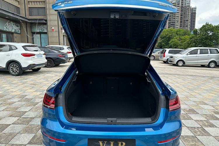 Used Volkswagen FAW-Volkswagen CC 2021 380TSI Striking Edition Interior 5