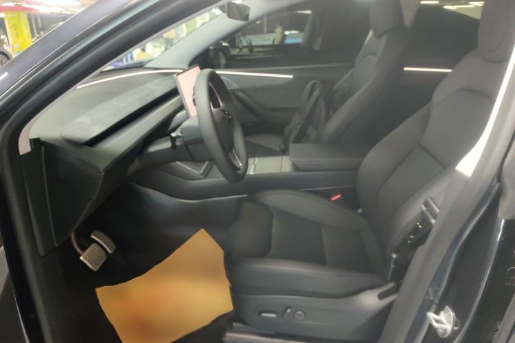 Used Tesla Model Y 2025 Long-Range All-Wheel Drive First Edition