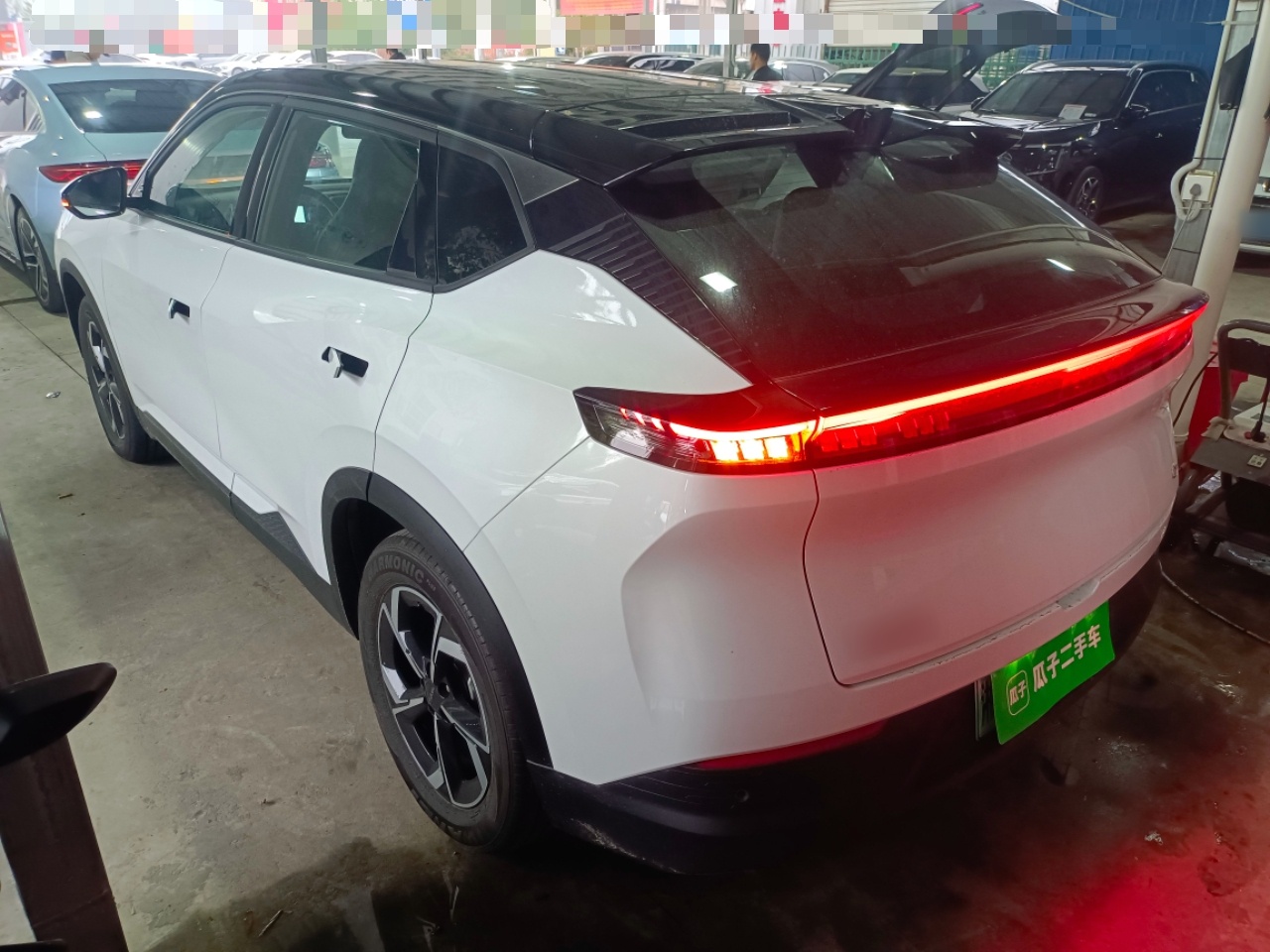 Dongfeng Aeolus L7 New Energy 2025 518 Comfort Edition — снимка 4