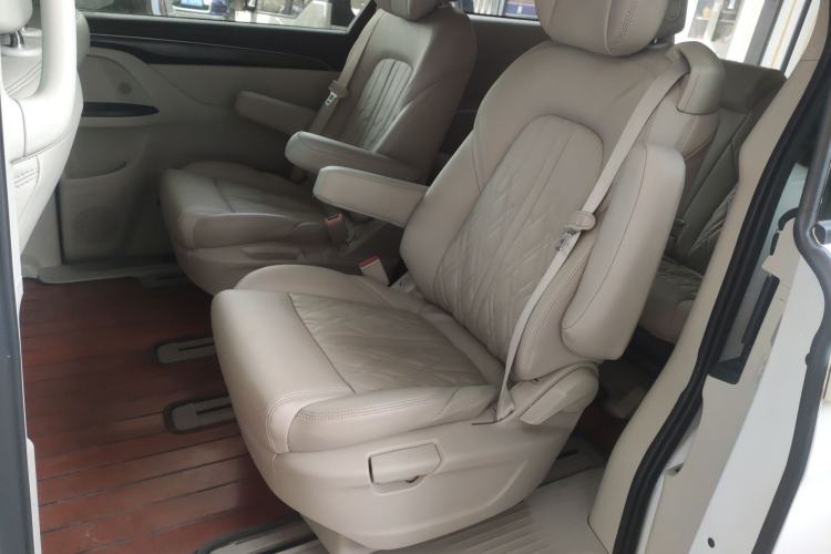 Used Buick GL8 2021 ES Landtrek 653T Comfort Edition