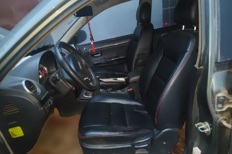 Used Haval H5 Classic 2015 2.0L Manual Two-Wheel Drive Entry-Level Trim