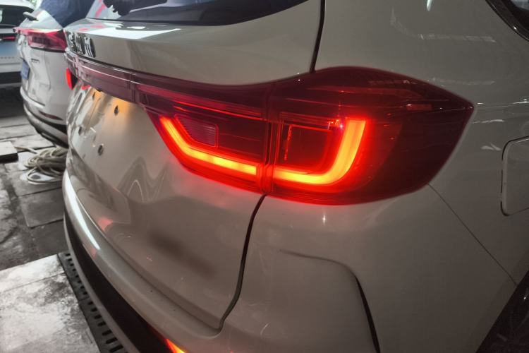 Used SWM G05 2021 PRO 1.5T Automatic Luxury Model 7 Seats
