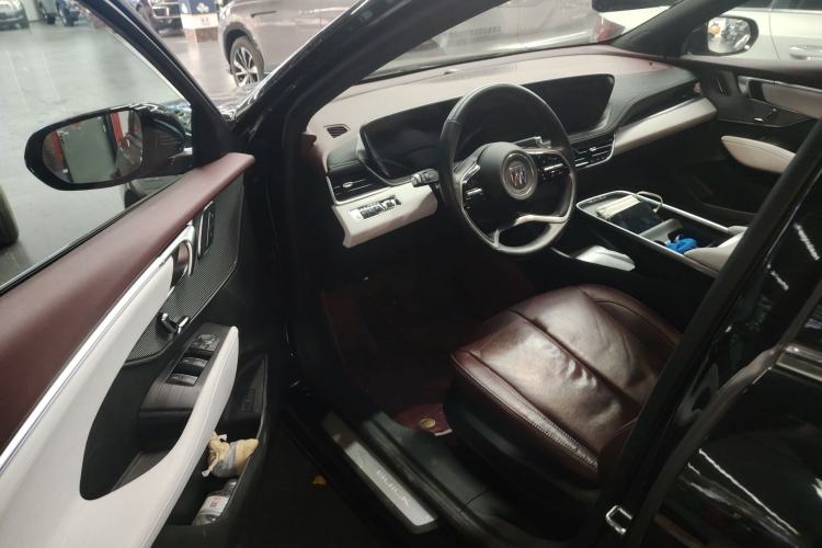 Used Buick LaCrosse 2024 28T Luxury Edition