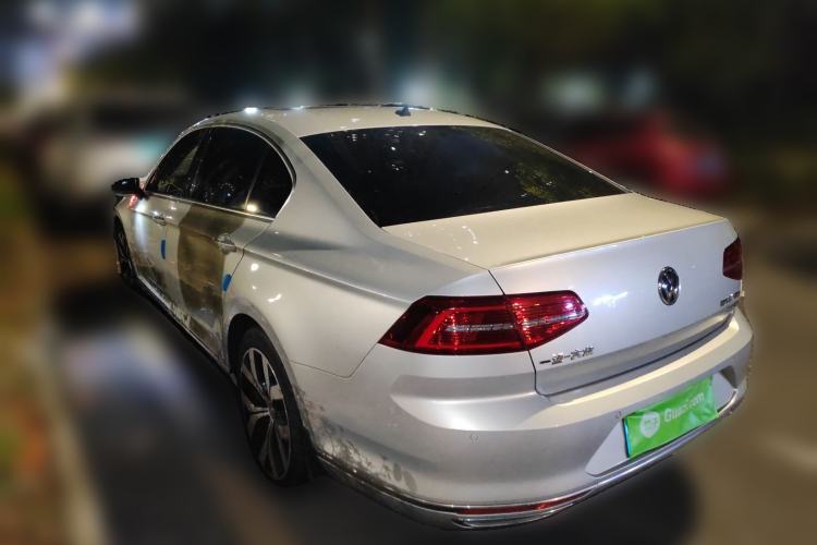 Used Volkswagen Magotan 2018 330TSI DSG Luxury Model