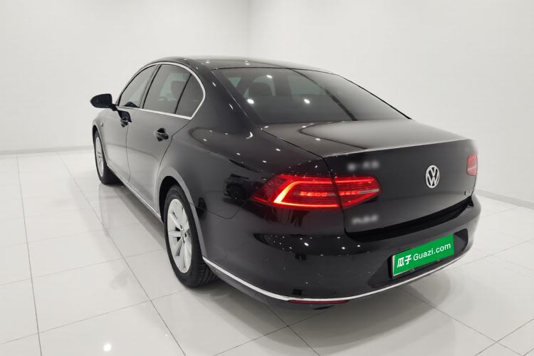 Used Volkswagen Magotan 2018 330TSI DSG Advanced Model Exterior 2