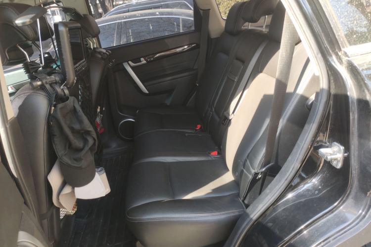 Used Chevrolet Captiva 2014 2.4L 4x4 Flagship Edition 7 Seats