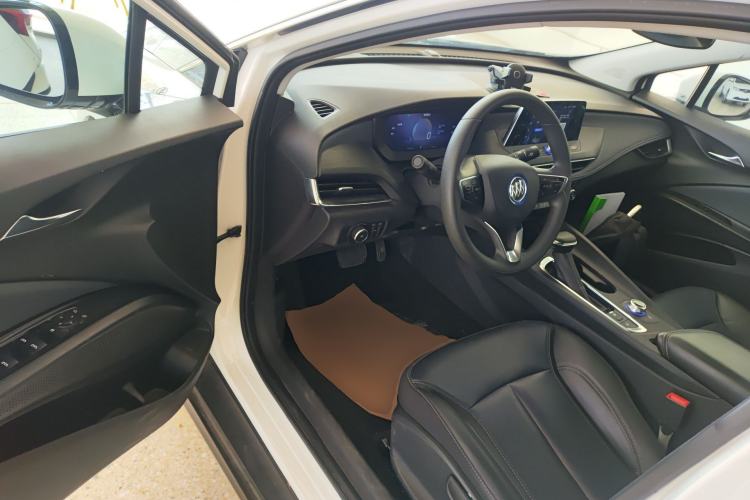 Used Buick Velite 6 2023 430km Range Commuter Version