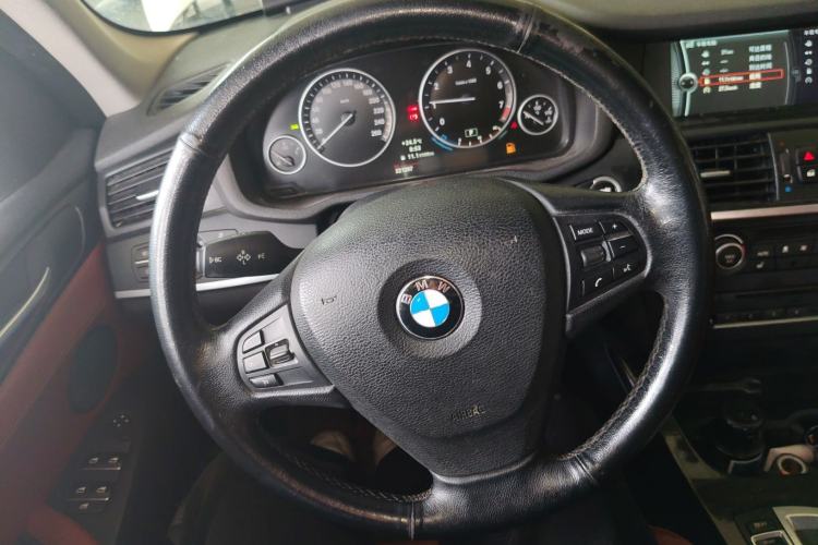 Used BMW X3 2013 xDrive20i Luxury Edition Steering Wheel