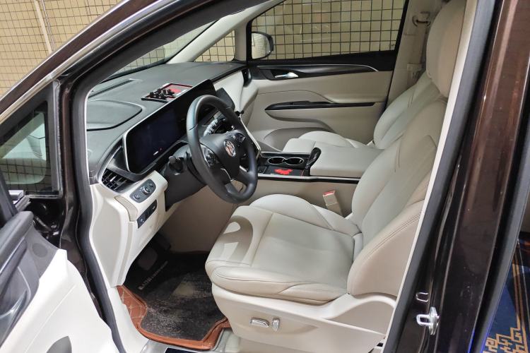 Used Buick GL8 2021 ES Landtrek 653T Comfort Edition
