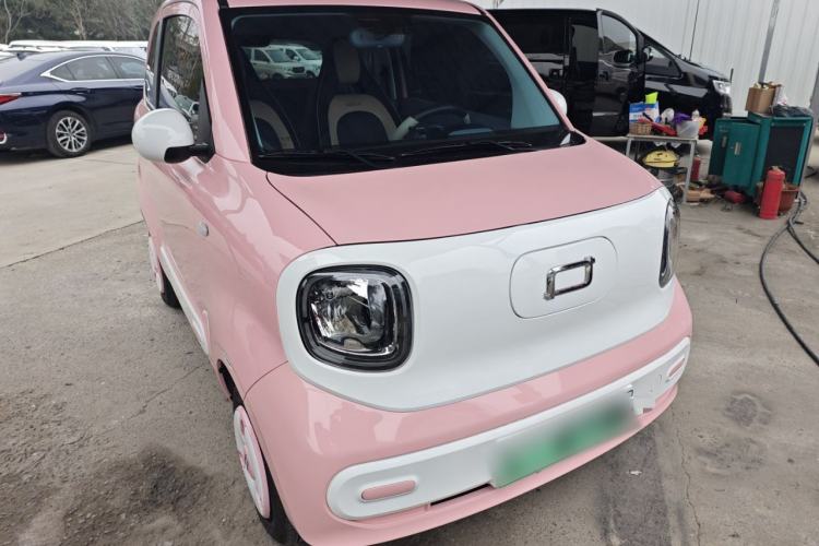 Used Bestune Pony 2025 222km Lightning Horse Front Right 45 Deg