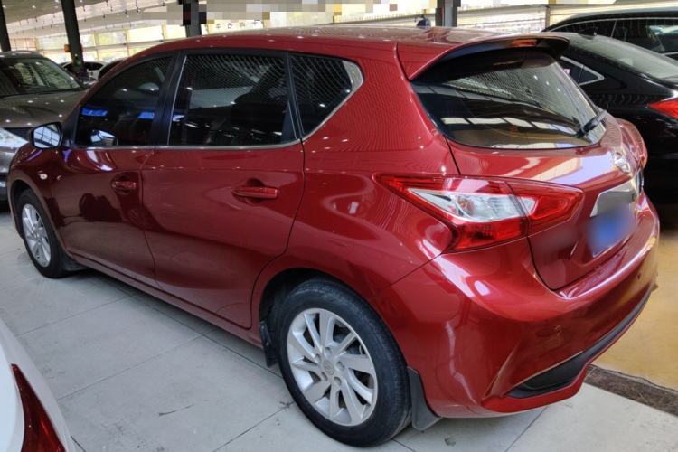 Used Nissan Tiida 2016 1.6L CVT Cool Dynamic Edition
