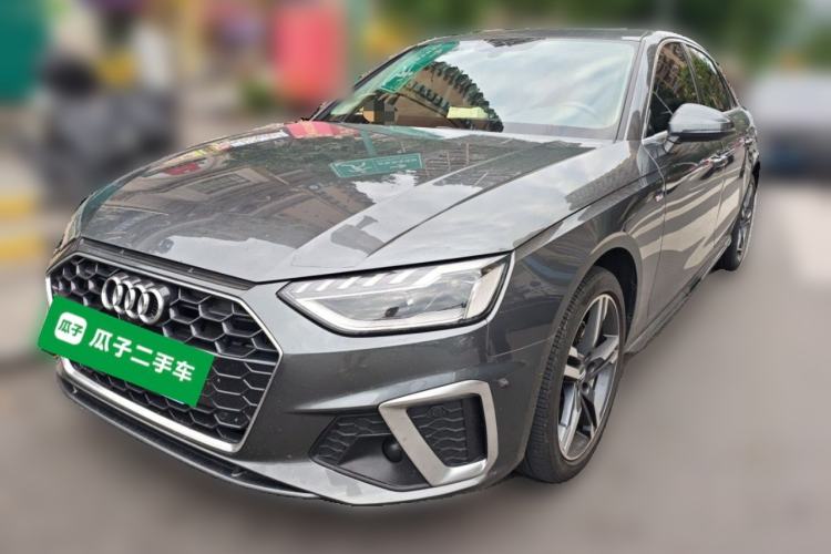 Used Audi A4L 2020 40 TFSI Fashionable and Elegant Model Guazi used car, China used car export, Used car for sale, Used cars, Cheapest cars for sale