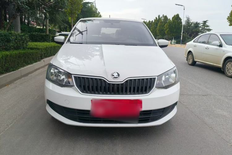 Used Skoda Fabia 2016 1.4L Automatic Car Enjoy Edition