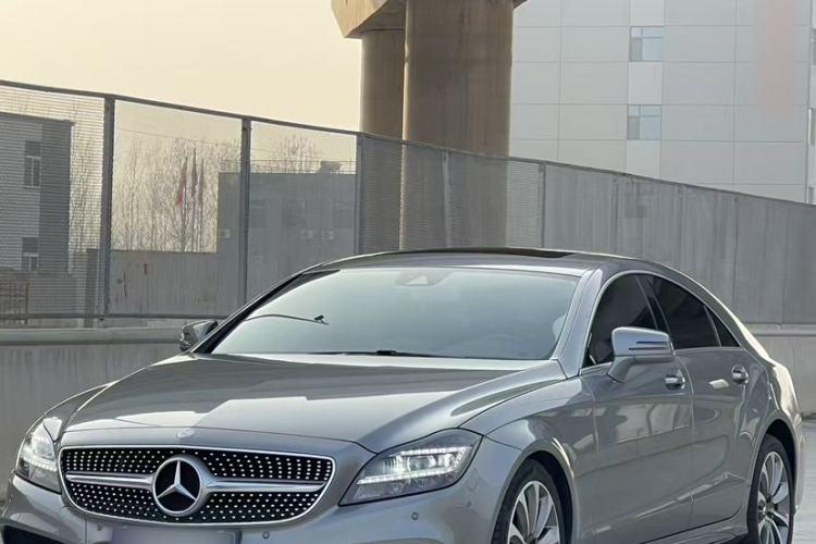 Used Mercedes-Benz CLS 2015 CLS 320 Exterior 2