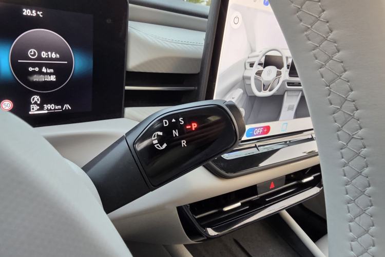 Used Volkswagen Lavida 2026 Pro 300TSI Starry Zhi Yi Edition Gear Lever