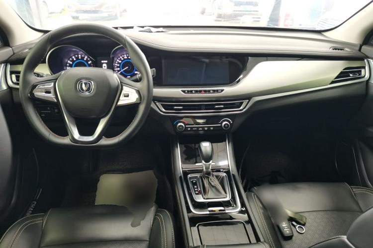 Used CHANGAN Eado 2019 High-Energy Edition 1.6L GDI Automatic Pioneer Model China VI Standard