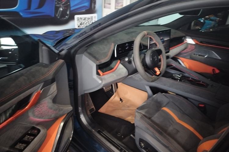 Used Zeekr 001 2023 YOU Edition 100 kWh Driver Seat