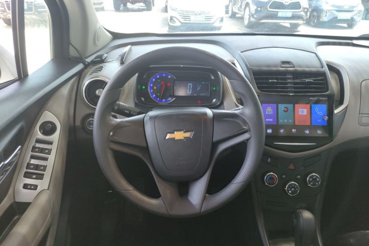 Used Chevrolet Trax 2014 1.4T Automatic Two-Wheel Drive Comfort Version Steering Wheel