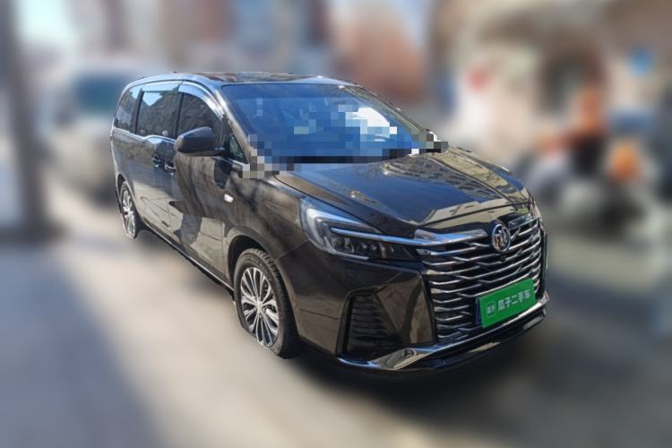 Used Buick GL8 2021 Land Cruiser Executive Class 652T Comfort Model Front Right 45 Deg