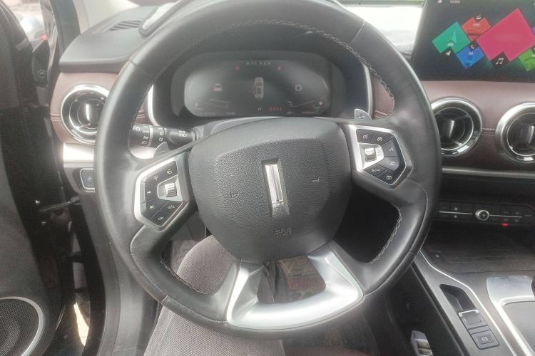 Used Wey VV6 2021 2.0T Two-Wheel Drive Smart Plus
