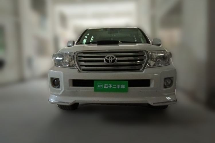 Used Toyota Land Cruiser 
