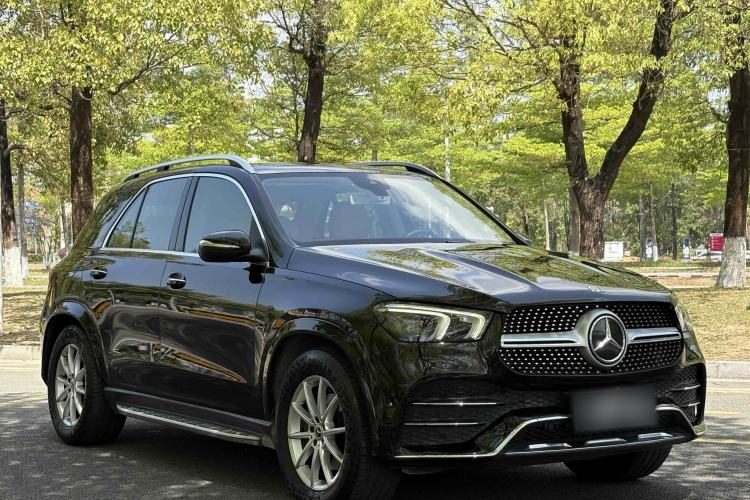 Used Mercedes-Benz GLE 2020 Restyled GLE 350 4MATIC Fashion Edition Exterior 2