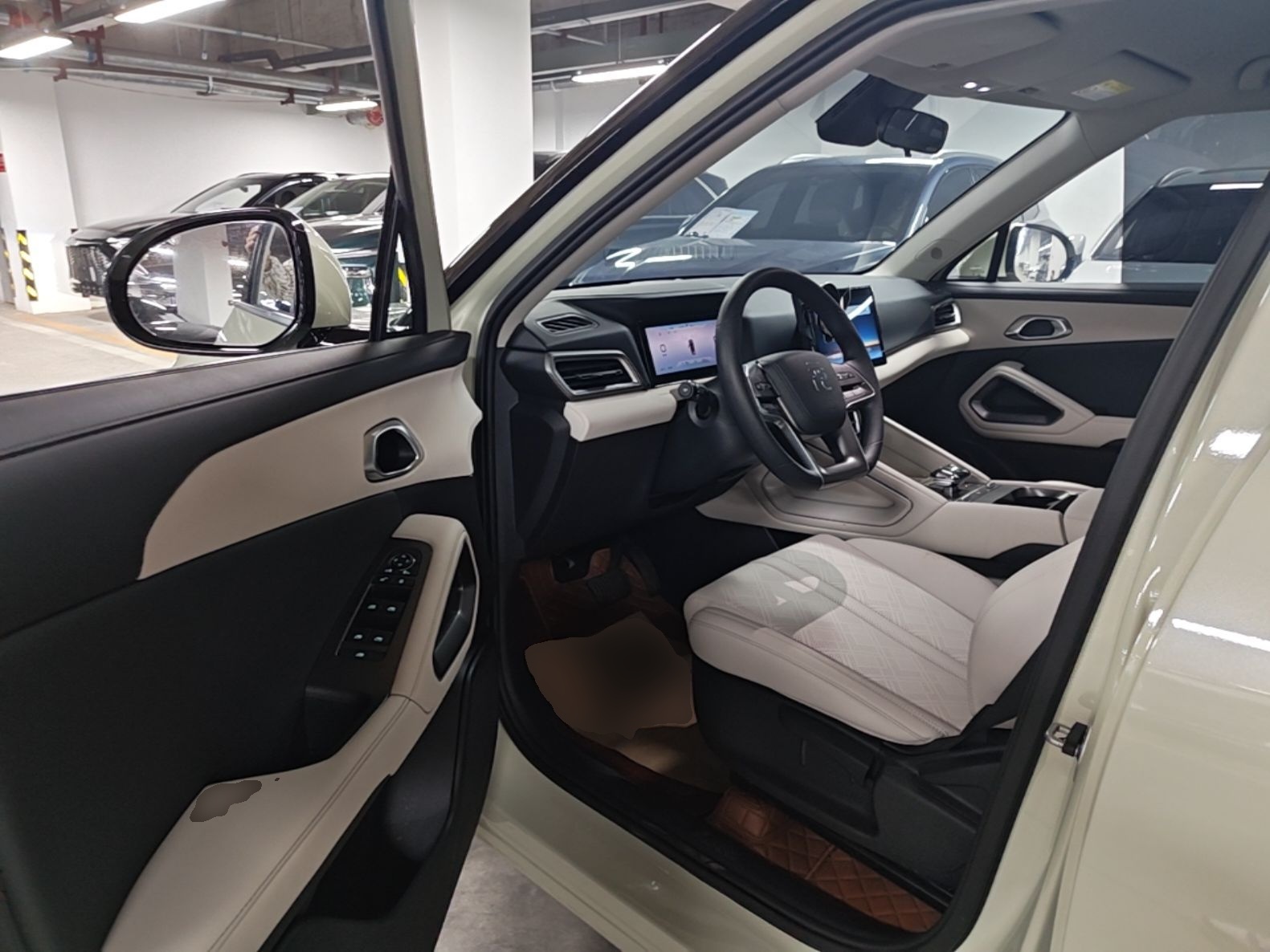 BYD Yuan UP 2024 401 km Active Version — снимка 18