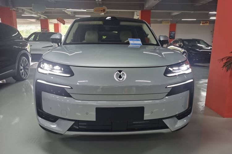 Used Denza N9 2025 Prestige Version
