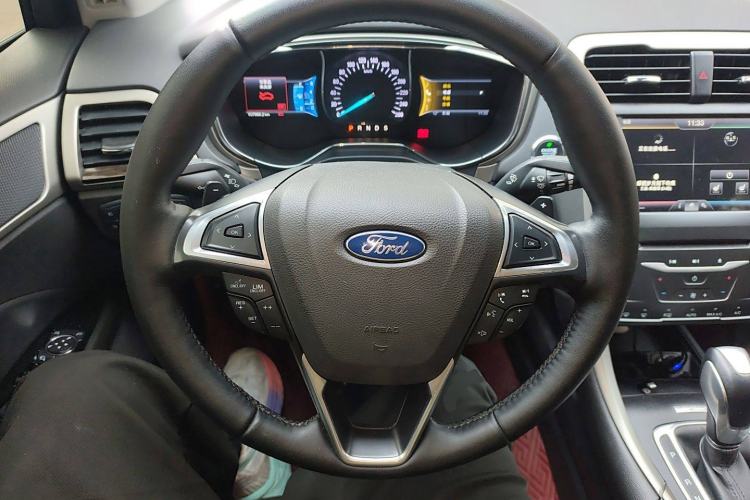 Used Ford Mondeo 2013 2.0L GTDi 200 Luxury Model