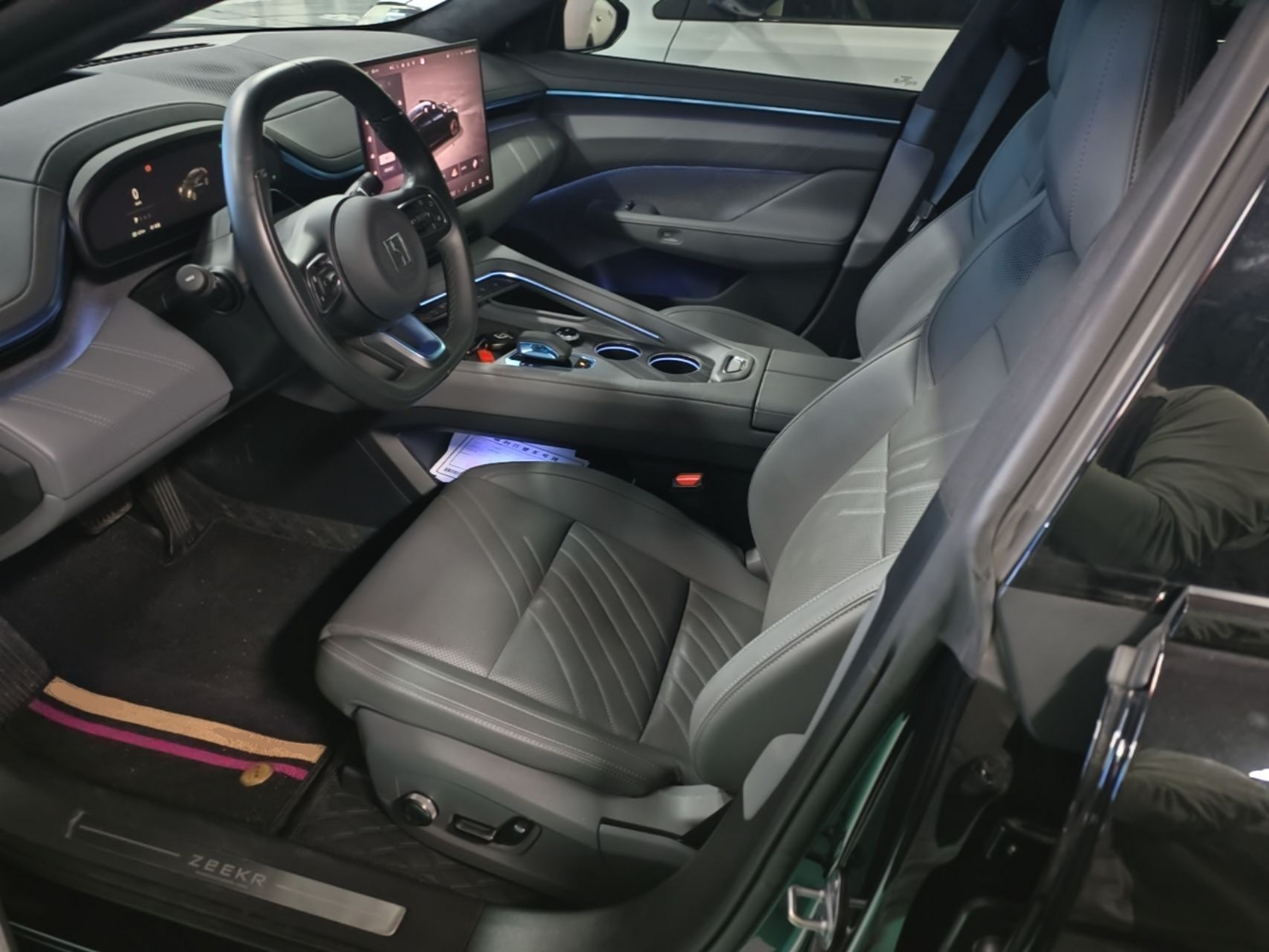 Interior delantero